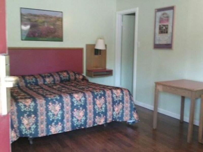 Knights Inn Center Valley Extérieur photo