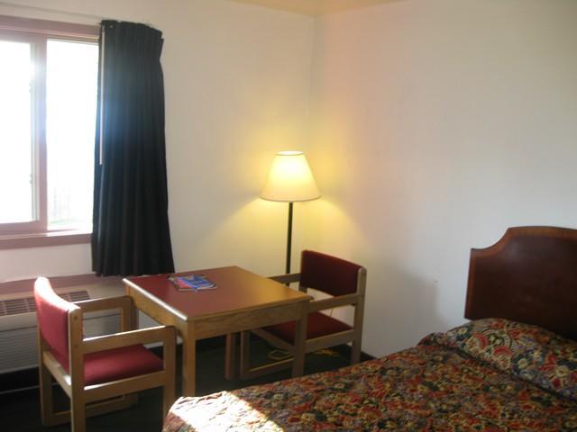 Knights Inn Center Valley Chambre photo