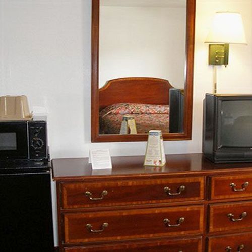Knights Inn Center Valley Chambre photo